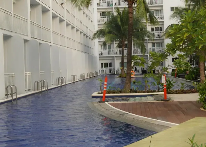 Cozy Bauhaus Space Near Moa & Airport Shore Manila