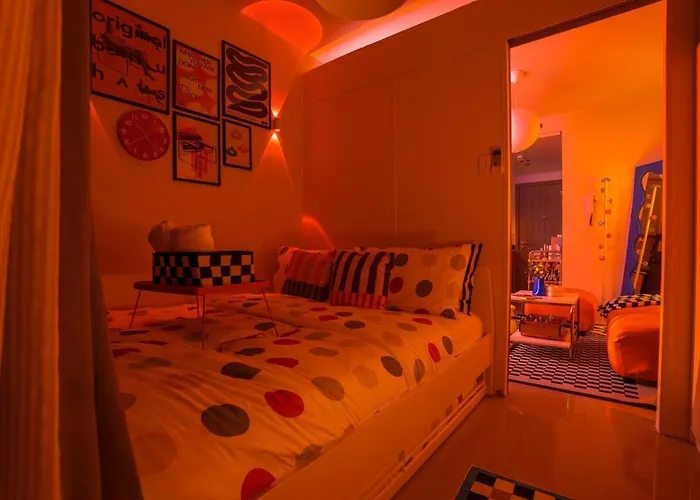 Cozy Bauhaus Space Near Moa & Airport Shore *