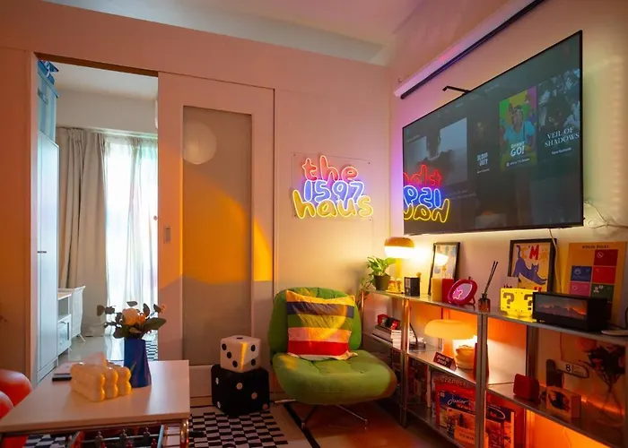 Apartamento Cozy Bauhaus Space Near Moa & Airport Shore *
